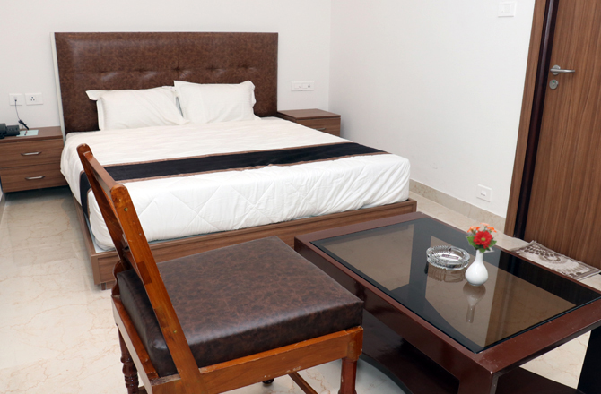 Double_Bed